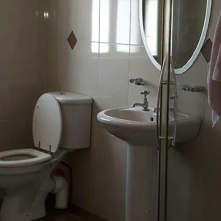 An Nead 35a Dublin Road Renmore Feriehus *